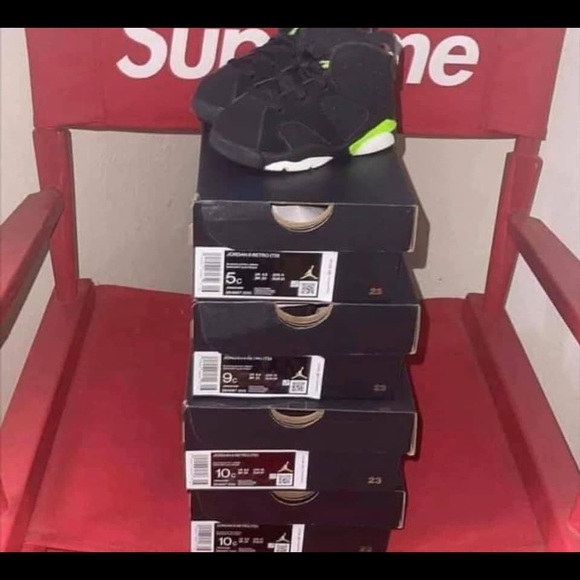 Baby J’s💕 - Picture 5 of 8